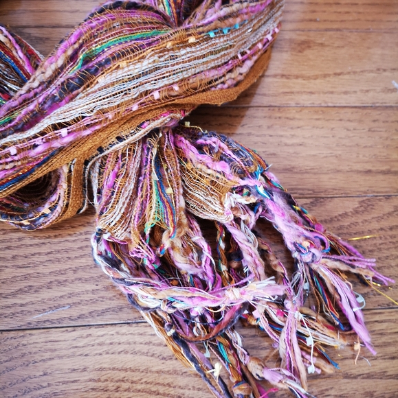 ✨2/20 Colorful metallic fringe boutique scarf - Picture 3 of 4